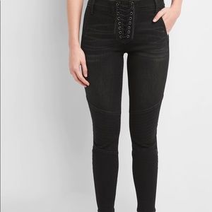 GAP True Skinny Lace Up Ankle (25)